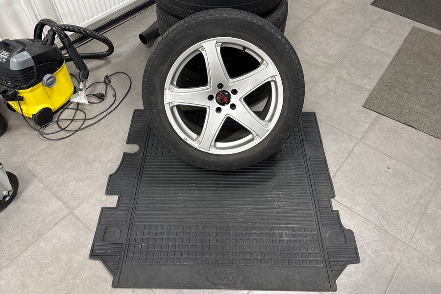 Land Rover Discovery vaihtoauto