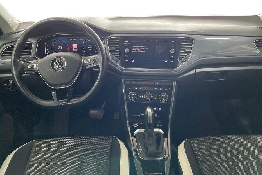 Volkswagen T-Roc vaihtoauto