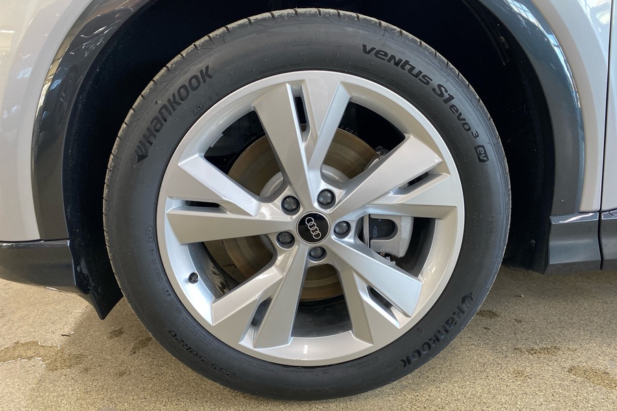 Audi Q4 e-tron vaihtoauto