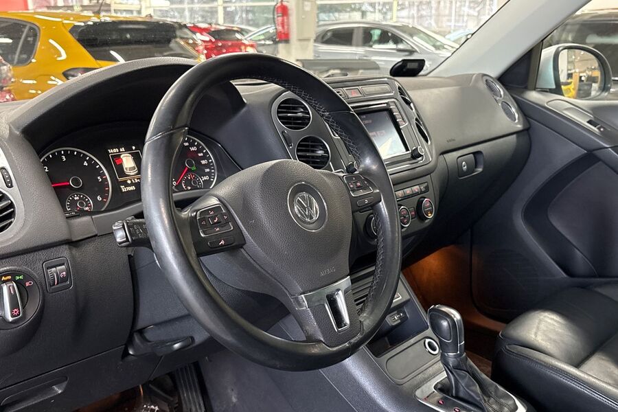 Volkswagen Tiguan vaihtoauto