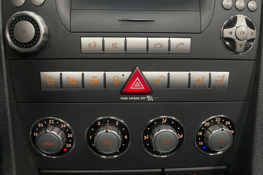 Mercedes-Benz SLK vaihtoauto