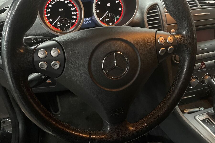 Mercedes-Benz SLK vaihtoauto