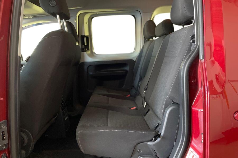 Volkswagen Caddy Maxi vaihtoauto