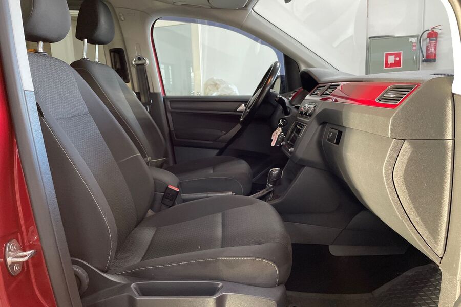 Volkswagen Caddy Maxi vaihtoauto