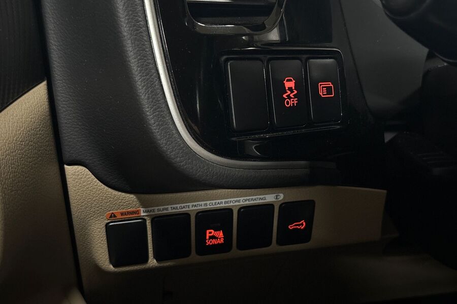 Mitsubishi Outlander vaihtoauto