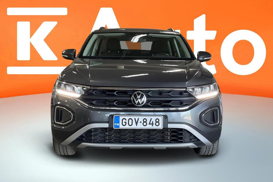 Volkswagen T-Roc vaihtoauto