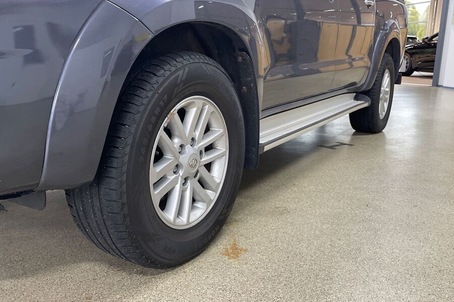 Toyota Hilux vaihtoauto