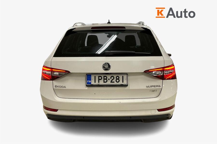 Skoda Superb vaihtoauto