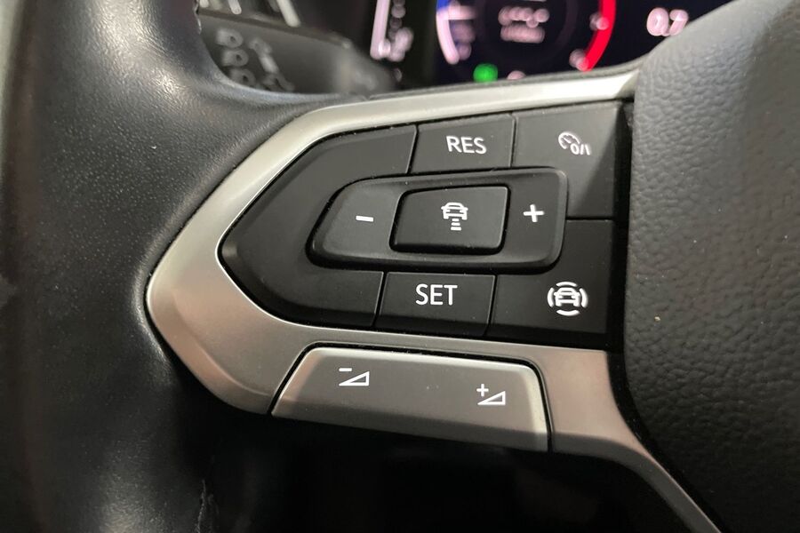 Volkswagen T-Cross vaihtoauto