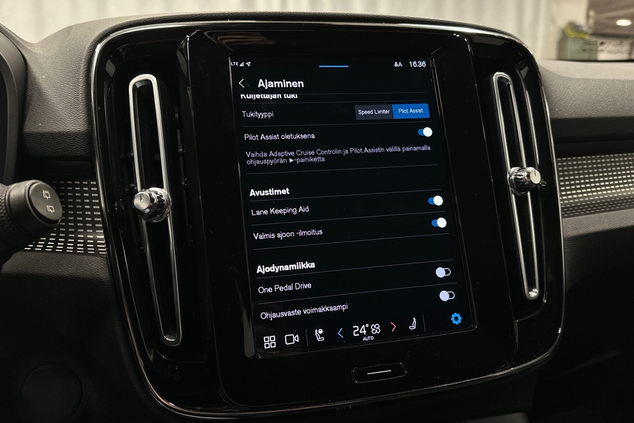 Volvo XC40 vaihtoauto