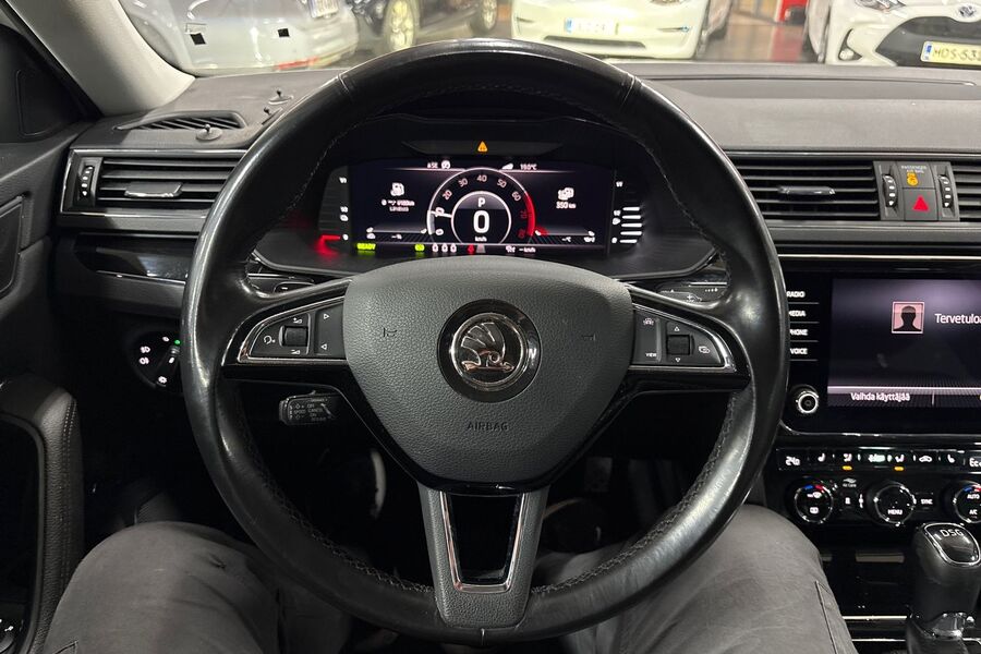 Skoda Superb vaihtoauto