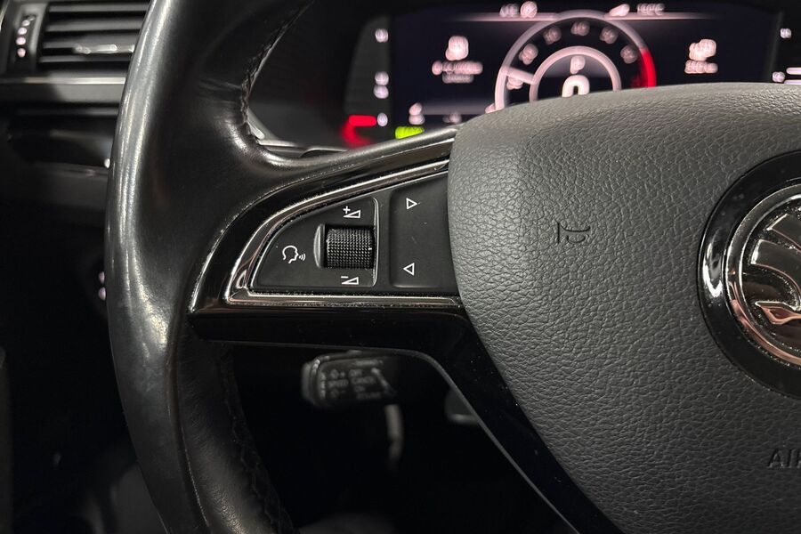 Skoda Superb vaihtoauto