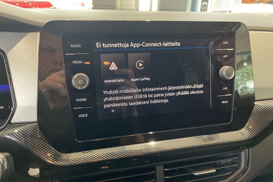 Volkswagen T-Cross vaihtoauto