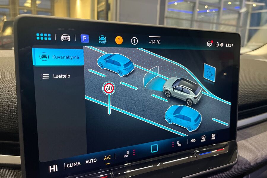 Volkswagen T-Roc vaihtoauto