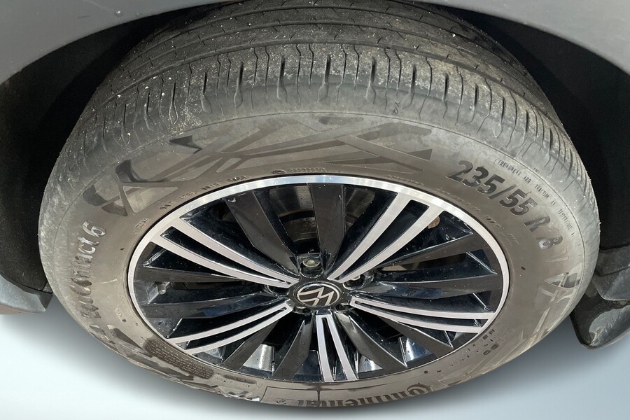 Volkswagen Tiguan vaihtoauto