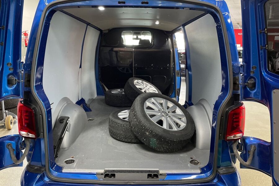 Volkswagen Transporter vaihtoauto