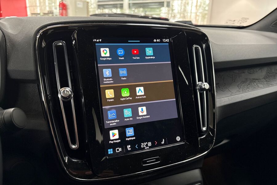 Volvo C40 vaihtoauto