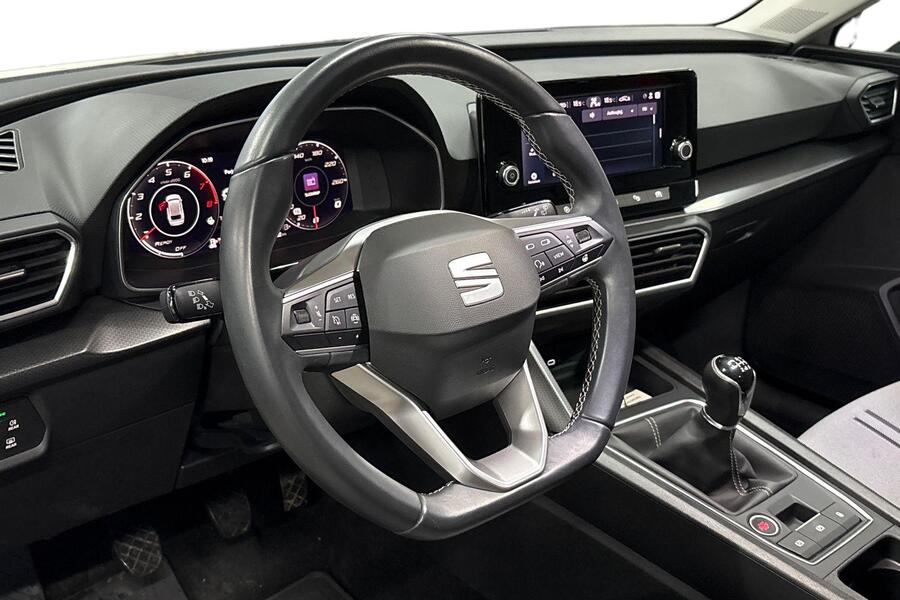 SEAT Leon Sportstourer vaihtoauto