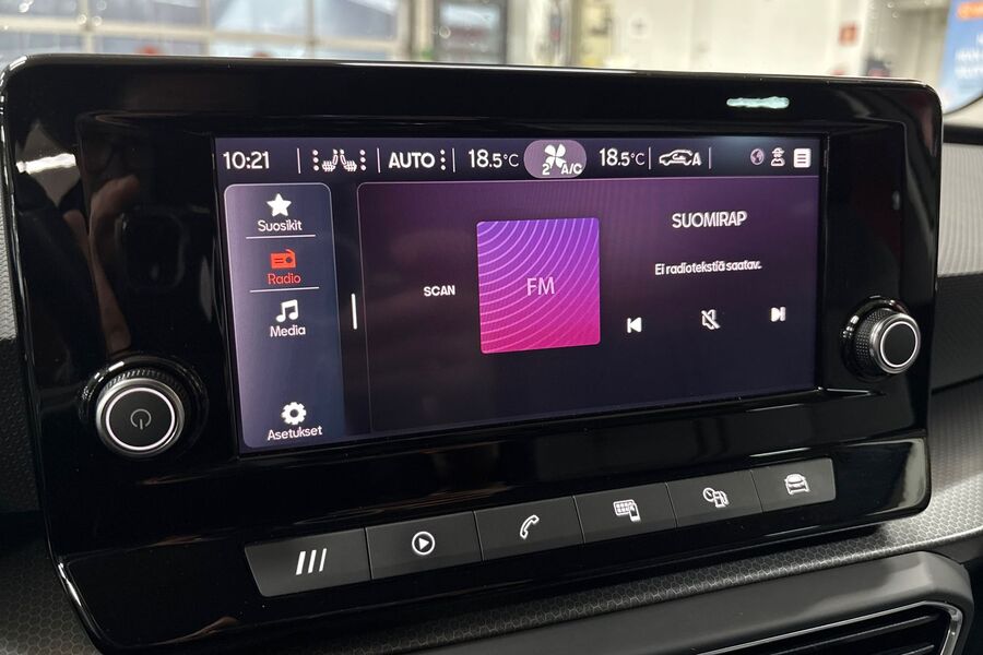 SEAT Leon Sportstourer vaihtoauto