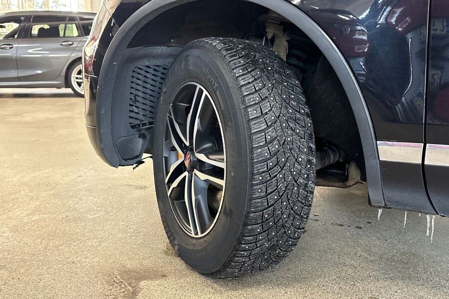 Volkswagen Touareg vaihtoauto