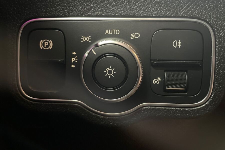 Mercedes-Benz GLB vaihtoauto