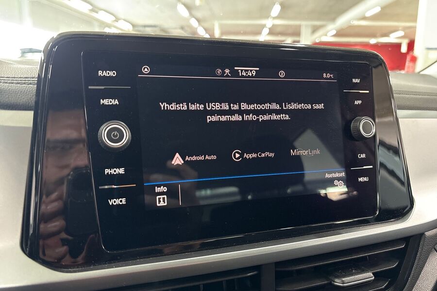 Volkswagen T-Roc vaihtoauto