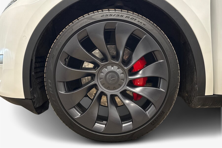 Tesla Model Y vaihtoauto