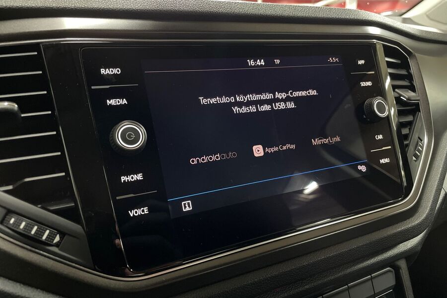 Volkswagen T-Roc vaihtoauto