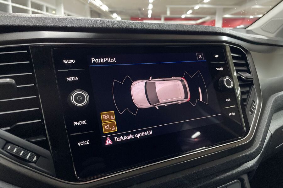 Volkswagen T-Roc vaihtoauto