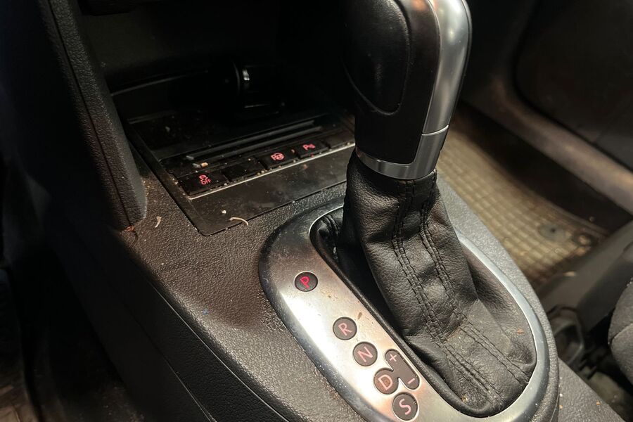 Volkswagen Touran vaihtoauto