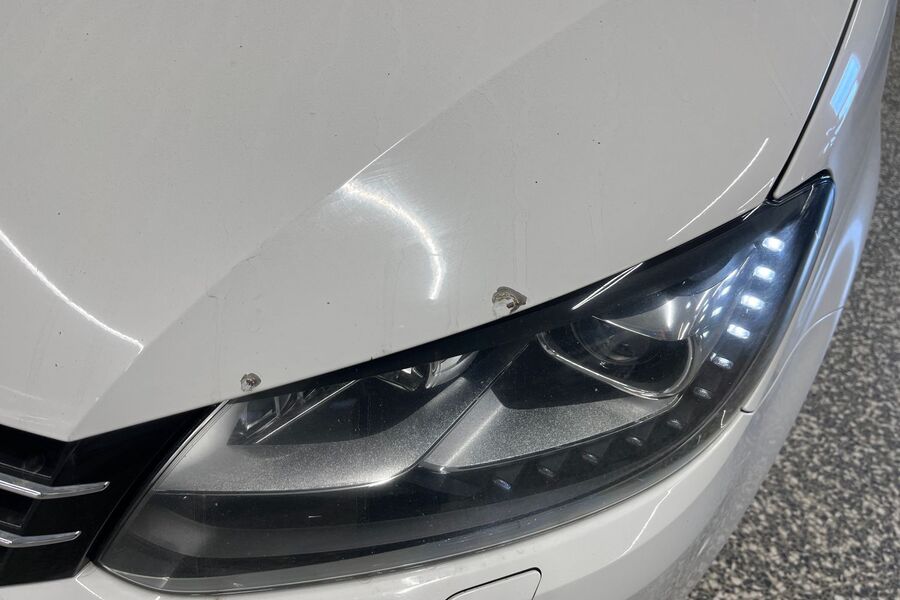 Volkswagen Touran vaihtoauto