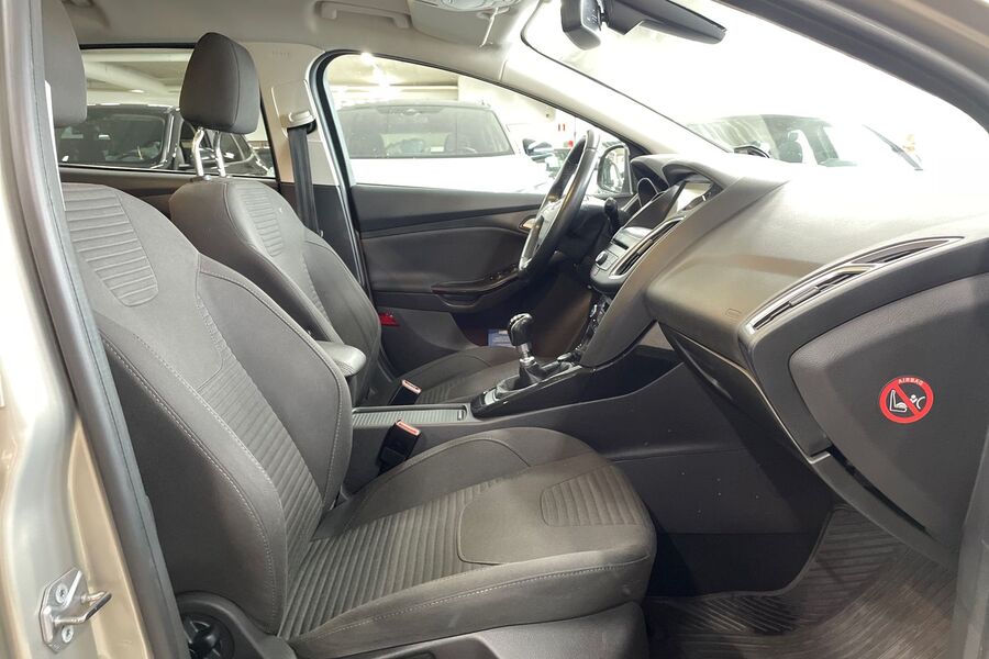 Ford Focus vaihtoauto