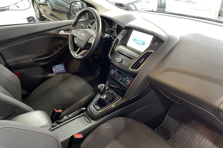 Ford Focus vaihtoauto