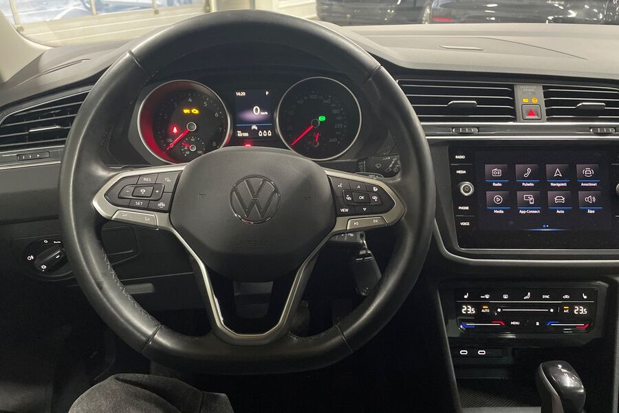 Volkswagen Tiguan vaihtoauto