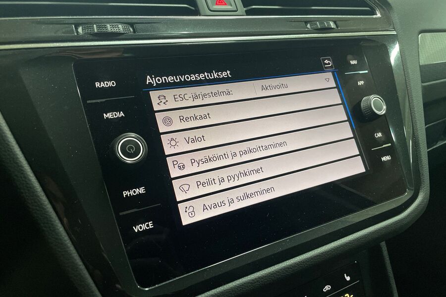 Volkswagen Tiguan vaihtoauto