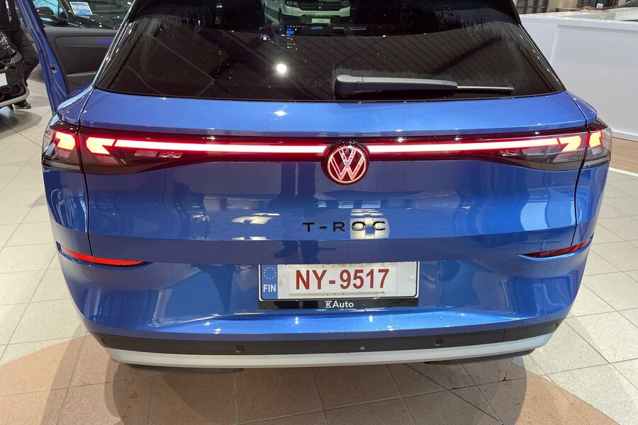 Volkswagen T-Roc vaihtoauto