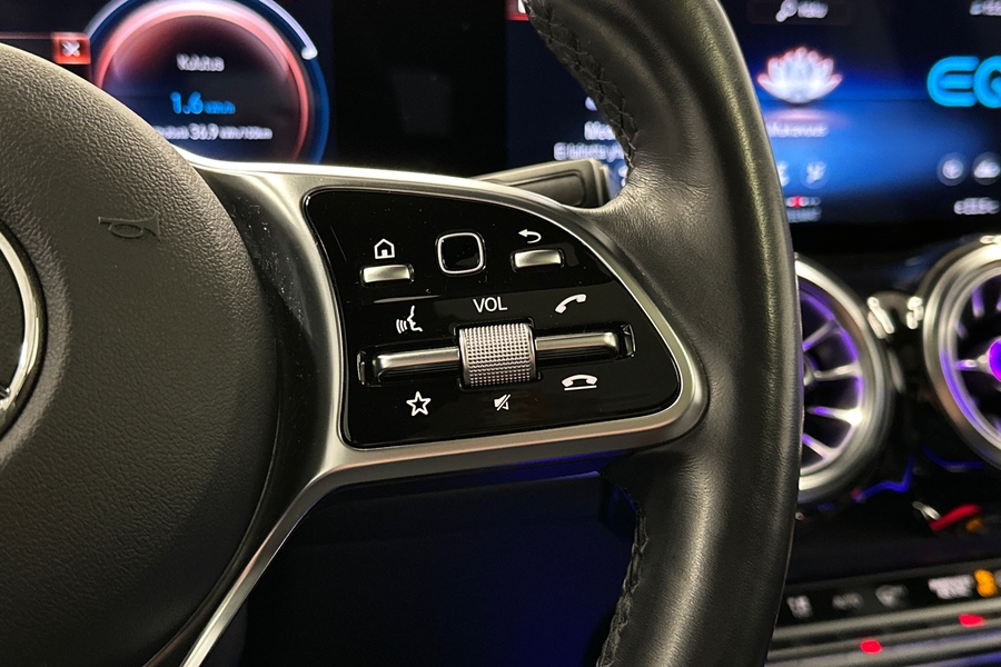 Mercedes-Benz EQB vaihtoauto