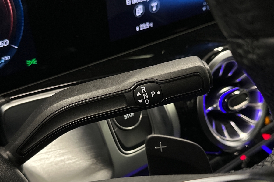 Mercedes-Benz EQB vaihtoauto