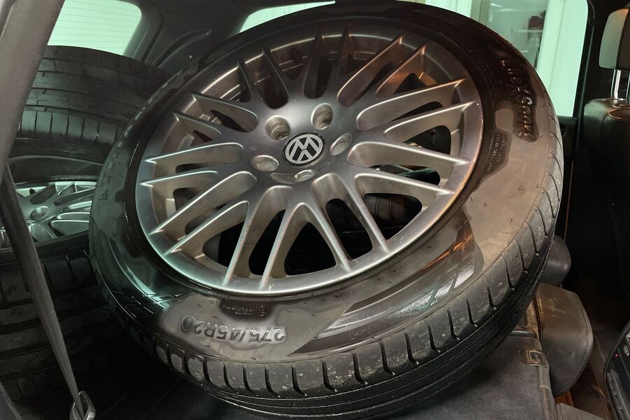 Volkswagen Touareg vaihtoauto