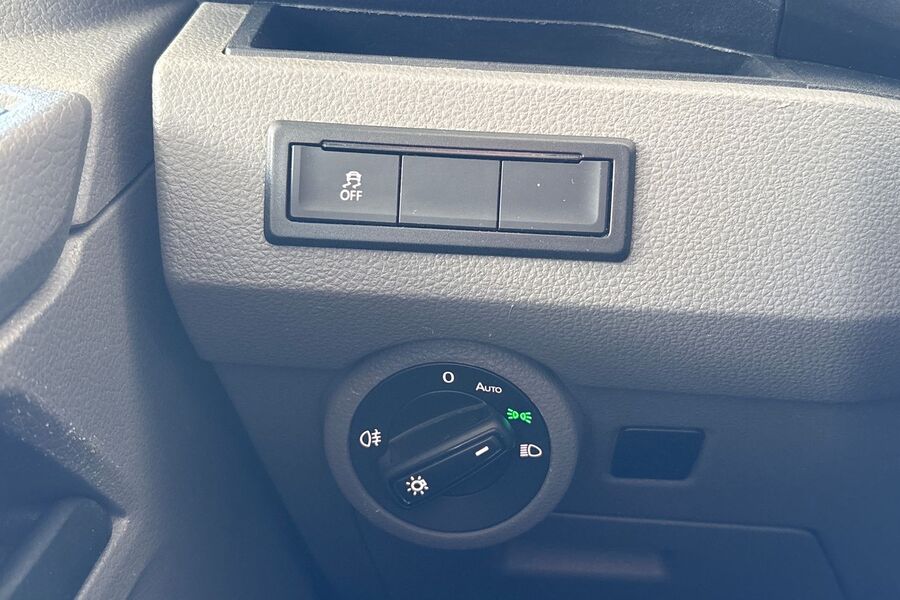 Volkswagen Transporter vaihtoauto