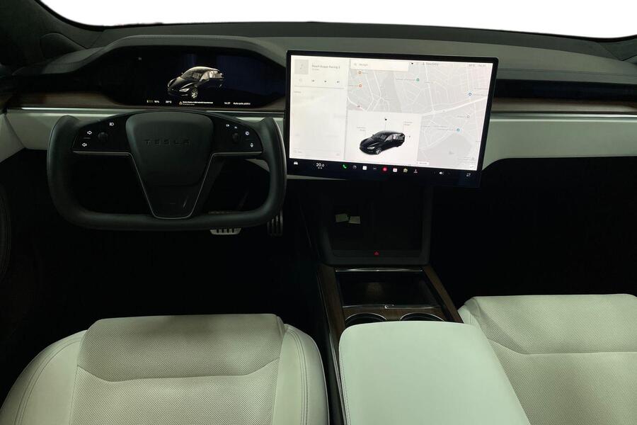 Tesla Model S vaihtoauto