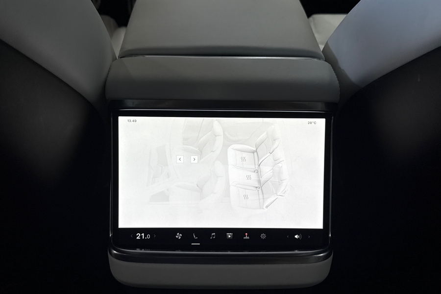 Tesla Model S vaihtoauto