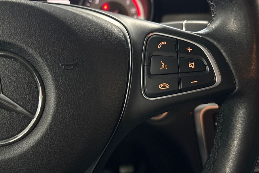 Mercedes-Benz GLA vaihtoauto