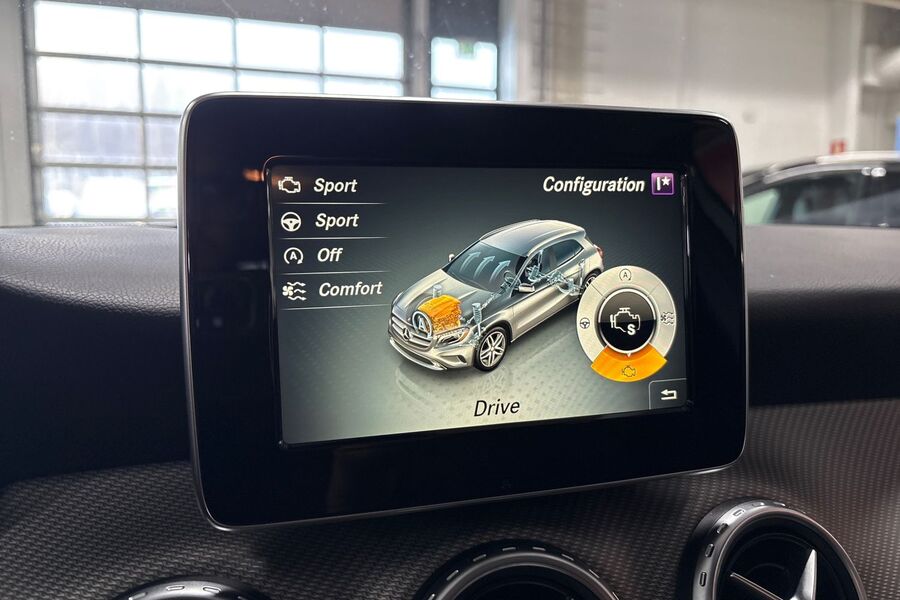 Mercedes-Benz GLA vaihtoauto