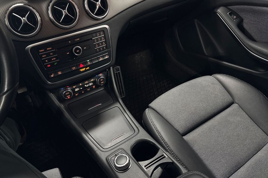 Mercedes-Benz GLA vaihtoauto