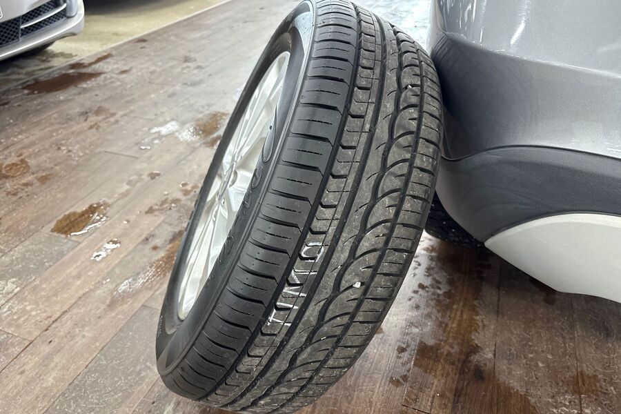 Mercedes-Benz GLA vaihtoauto