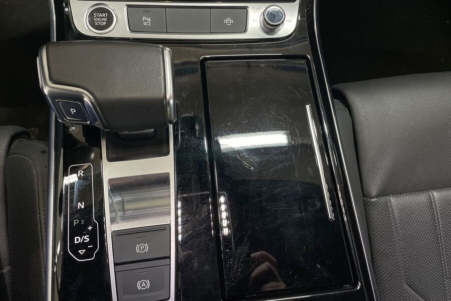 Audi A8 vaihtoauto