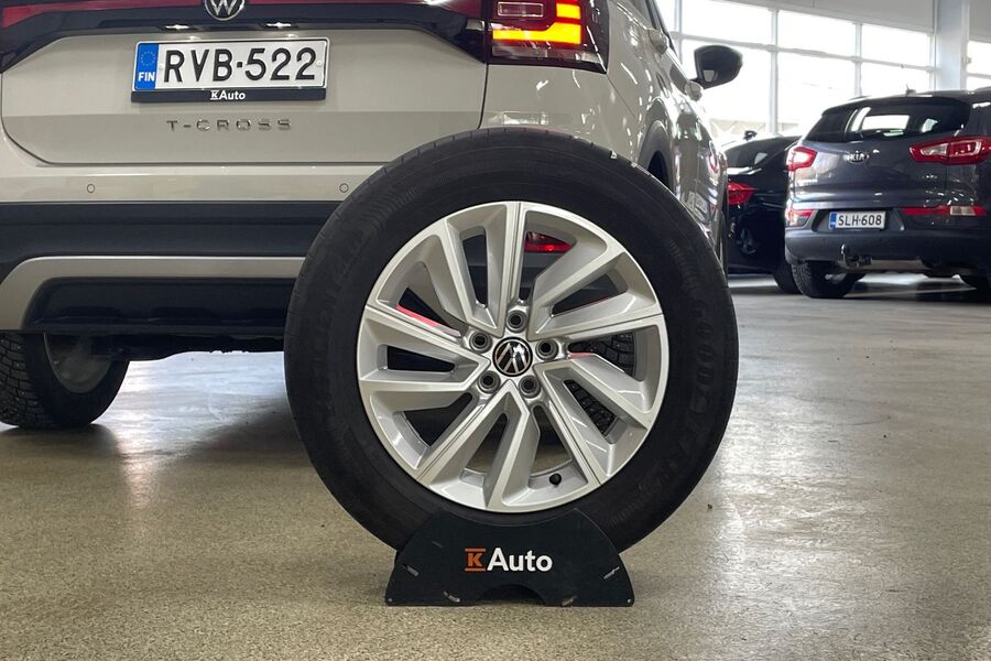 Volkswagen T-Cross vaihtoauto