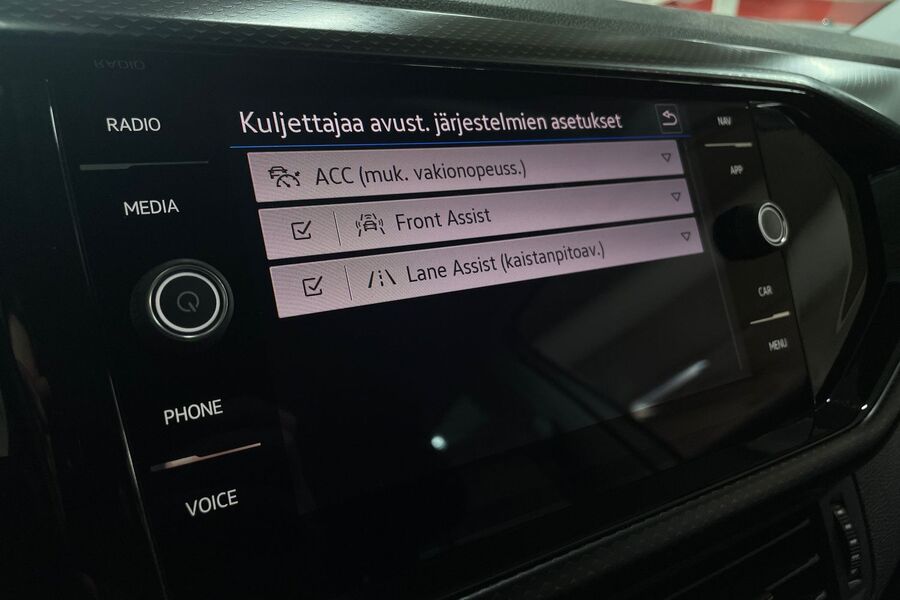 Volkswagen T-Cross vaihtoauto