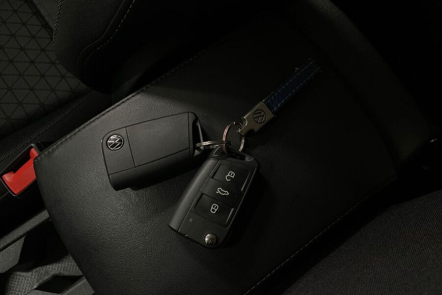 Volkswagen T-Cross vaihtoauto